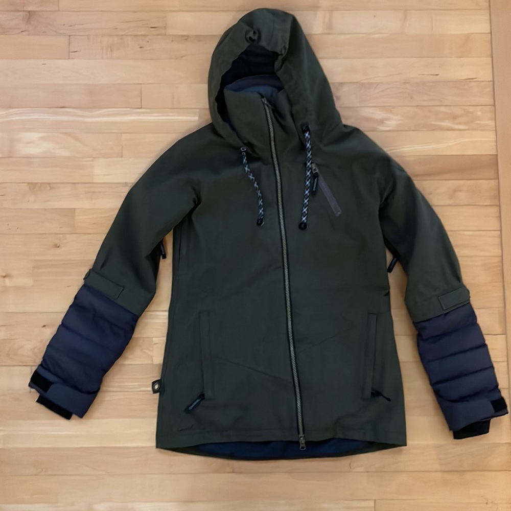 Cappel snowboard or ski jacket Medium